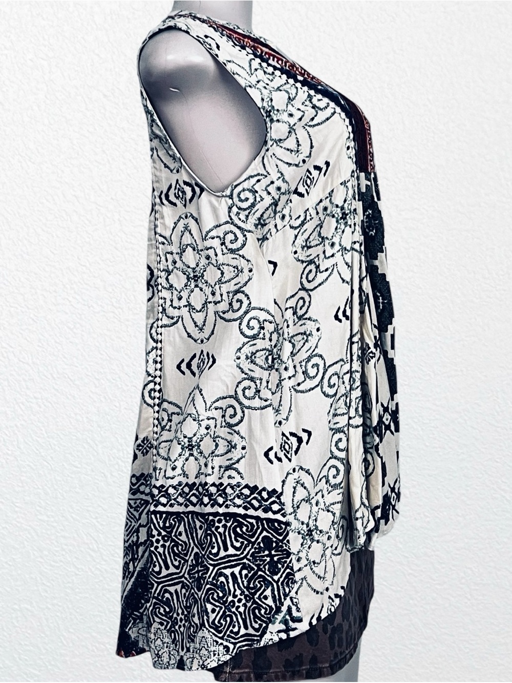 Boho Southwestern Oversized Sleeveless Summer Tunic White SZ S Lola P - Picture 5 of 6